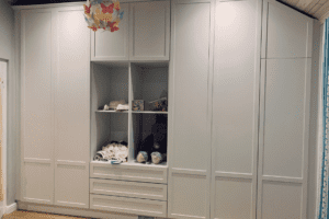 bedroom cabinets