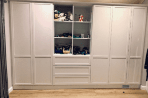 bedroom cabinets